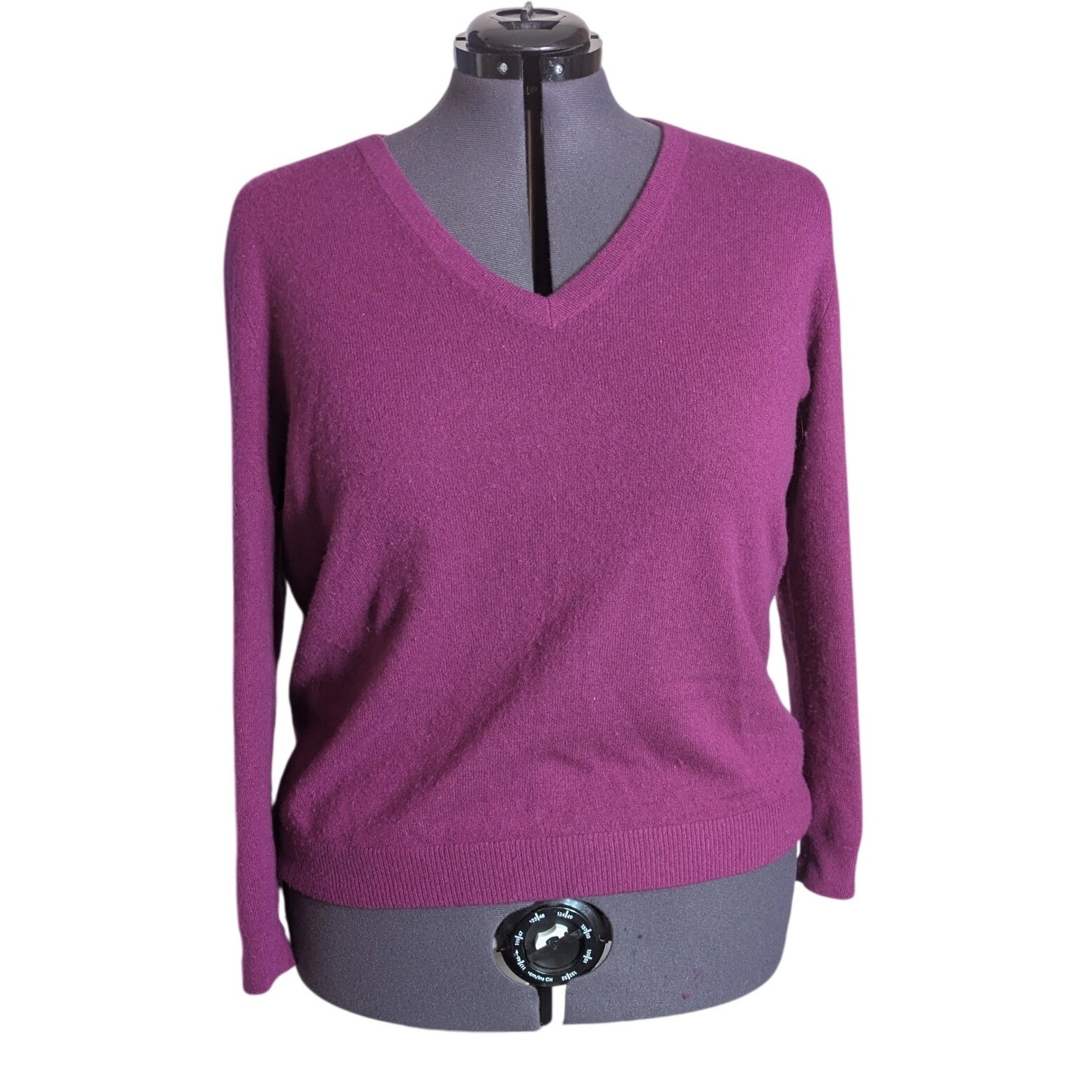 Garnet Hill 100% Cashmere V Neck Sweatshirt Pullover Magenta Xl